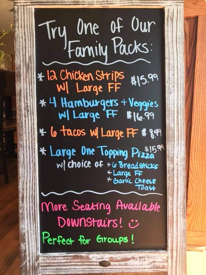 Larry's Family Pizza - Wadena, MN